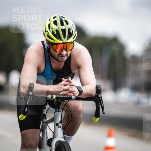 16.08.2026 - KN Förde Triathlon 2026 H.Heesch http://msf.ph/oto/9981225 16.08.2026 11:55:25 Radfahren  meine-sportfotos.de