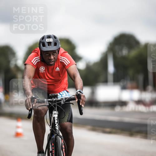 16.08.2026 - KN Förde Triathlon 2026 H.Heesch http://msf.ph/oto/9981279 16.08.2026 11:57:18 Radfahren  meine-sportfotos.de