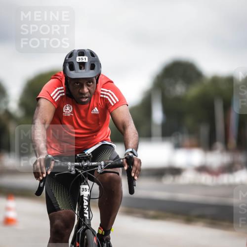 16.08.2026 - KN Förde Triathlon 2026 H.Heesch http://msf.ph/oto/9981283 16.08.2026 11:57:19 Radfahren  meine-sportfotos.de