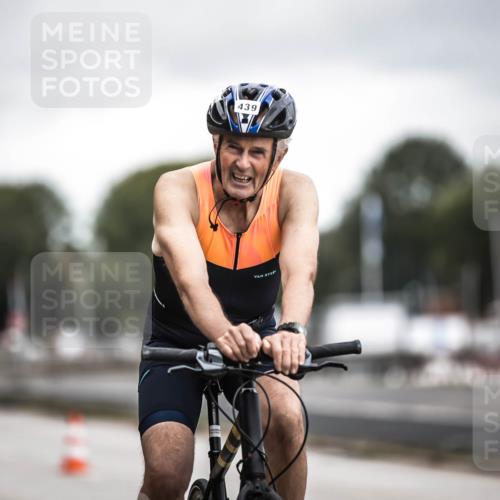 16.08.2026 - KN Förde Triathlon 2026 H.Heesch http://msf.ph/oto/9981305 16.08.2026 12:00:42 Radfahren  meine-sportfotos.de
