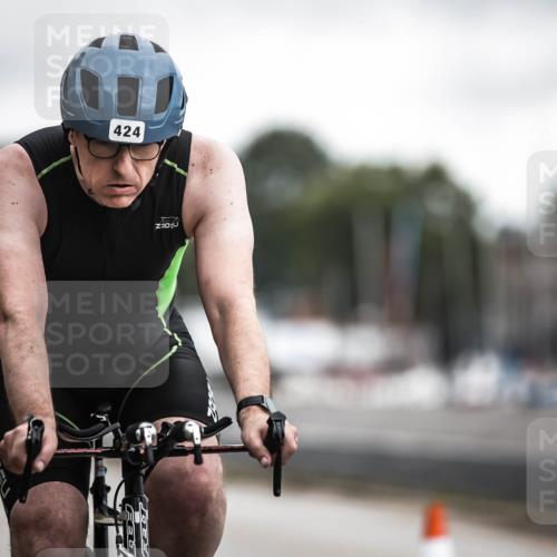 16.08.2026 - KN Förde Triathlon 2026 H.Heesch http://msf.ph/oto/9981336 16.08.2026 12:04:00 Radfahren  meine-sportfotos.de