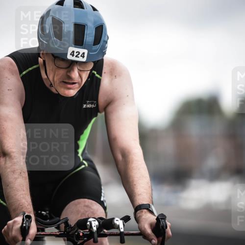 16.08.2026 - KN Förde Triathlon 2026 H.Heesch http://msf.ph/oto/9981341 16.08.2026 12:04:00 Radfahren  meine-sportfotos.de