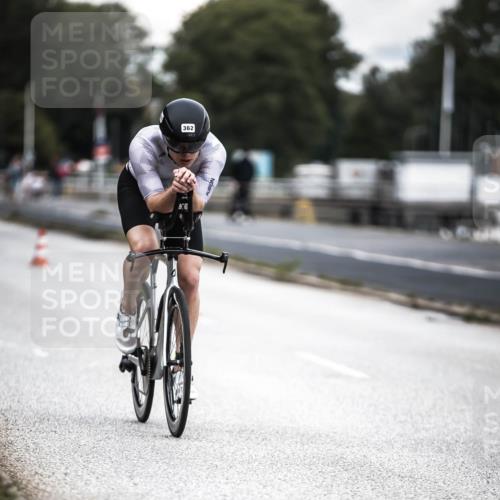 16.08.2026 - KN Förde Triathlon 2026 H.Heesch http://msf.ph/oto/9981394 16.08.2026 12:44:09 Radfahren 362, 504 meine-sportfotos.de