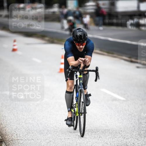 16.08.2026 - KN Förde Triathlon 2026 H.Heesch http://msf.ph/oto/9981399 16.08.2026 12:45:20 Radfahren 503, 518 meine-sportfotos.de