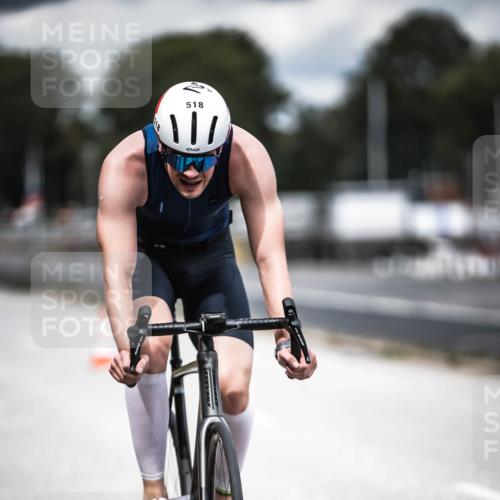 16.08.2026 - KN Förde Triathlon 2026 H.Heesch http://msf.ph/oto/9981486 16.08.2026 12:47:30 Radfahren 518 meine-sportfotos.de