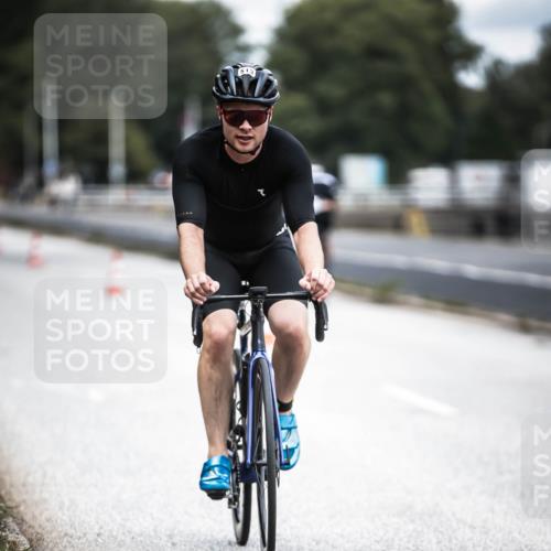 16.08.2026 - KN Förde Triathlon 2026 H.Heesch http://msf.ph/oto/9981519 16.08.2026 12:48:16 Radfahren 513 meine-sportfotos.de
