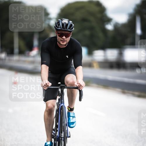 16.08.2026 - KN Förde Triathlon 2026 H.Heesch http://msf.ph/oto/9981522 16.08.2026 12:48:16 Radfahren 513 meine-sportfotos.de
