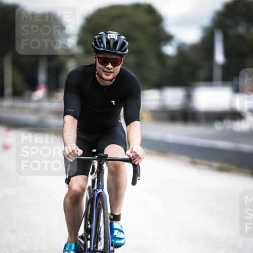 16.08.2026 - KN Förde Triathlon 2026 H.Heesch http://msf.ph/oto/9981524 16.08.2026 12:48:16 Radfahren 513 meine-sportfotos.de