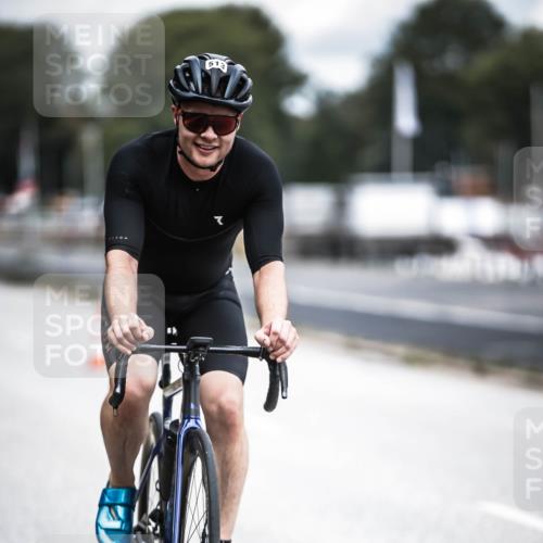 16.08.2026 - KN Förde Triathlon 2026 H.Heesch http://msf.ph/oto/9981526 16.08.2026 12:48:16 Radfahren 513 meine-sportfotos.de