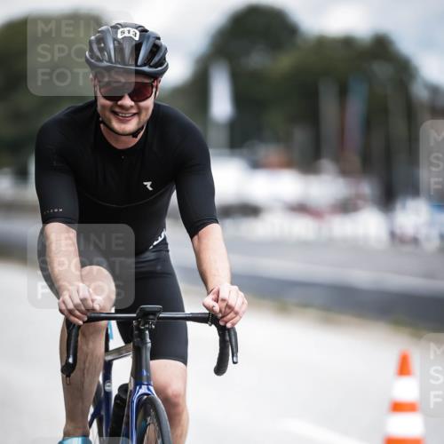 16.08.2026 - KN Förde Triathlon 2026 H.Heesch http://msf.ph/oto/9981530 16.08.2026 12:48:16 Radfahren 513 meine-sportfotos.de