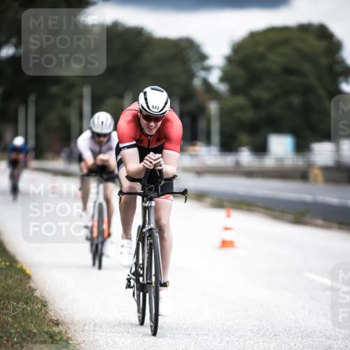 16.08.2026 - KN Förde Triathlon 2026 H.Heesch http://msf.ph/oto/9981543 16.08.2026 12:48:39 Radfahren 506, 514, 523, 526, 530 meine-sportfotos.de