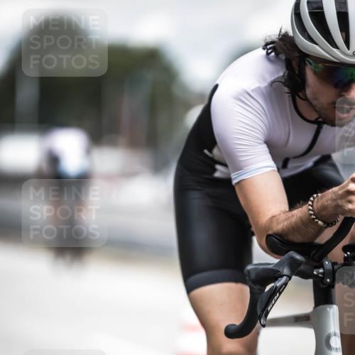 16.08.2026 - KN Förde Triathlon 2026 H.Heesch http://msf.ph/oto/9981562 16.08.2026 12:48:41 Radfahren 506, 514, 523, 525, 526 meine-sportfotos.de