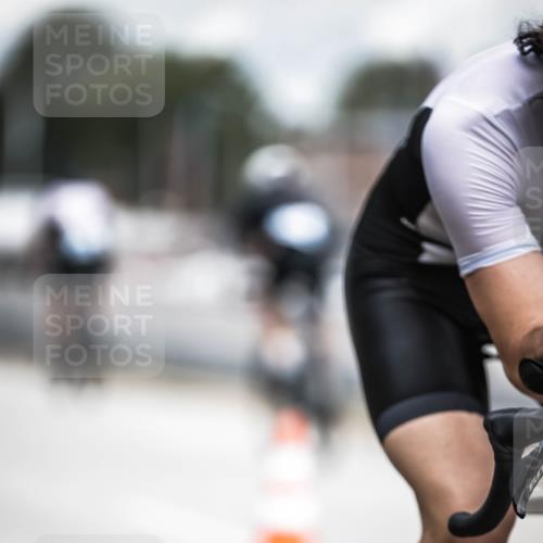 16.08.2026 - KN Förde Triathlon 2026 H.Heesch http://msf.ph/oto/9981563 16.08.2026 12:48:41 Radfahren 506, 514, 523, 525, 526 meine-sportfotos.de
