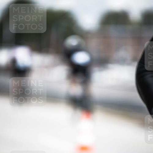 16.08.2026 - KN Förde Triathlon 2026 H.Heesch http://msf.ph/oto/9981564 16.08.2026 12:48:41 Radfahren 506, 514, 523, 525, 526 meine-sportfotos.de