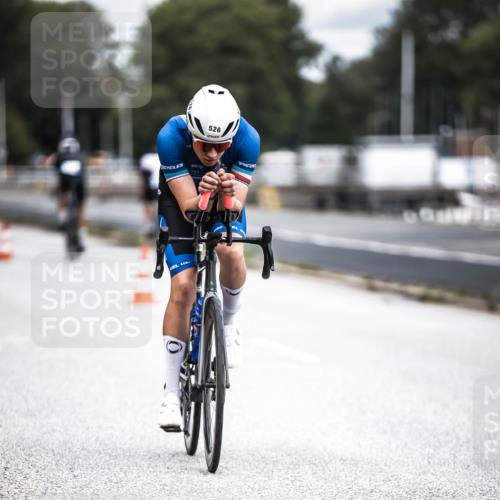 16.08.2026 - KN Förde Triathlon 2026 H.Heesch http://msf.ph/oto/9981570 16.08.2026 12:48:44 Radfahren 506, 524, 525, 526, 547 meine-sportfotos.de