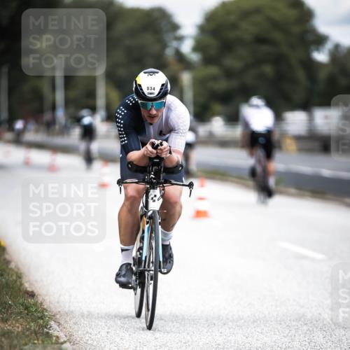 16.08.2026 - KN Förde Triathlon 2026 H.Heesch http://msf.ph/oto/9981590 16.08.2026 12:48:56 Radfahren 534 meine-sportfotos.de