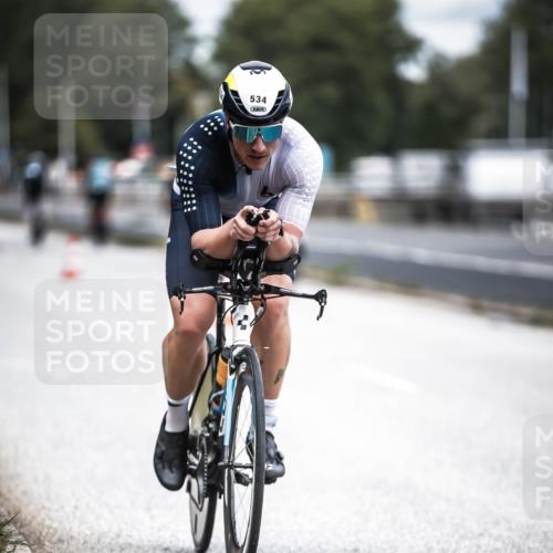 16.08.2026 - KN Förde Triathlon 2026 H.Heesch http://msf.ph/oto/9981596 16.08.2026 12:48:57 Radfahren 509, 534 meine-sportfotos.de