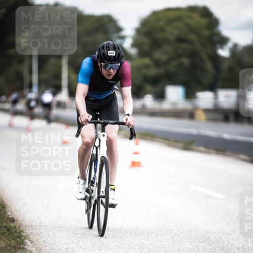 16.08.2026 - KN Förde Triathlon 2026 H.Heesch http://msf.ph/oto/9981607 16.08.2026 12:49:02 Radfahren 509 meine-sportfotos.de