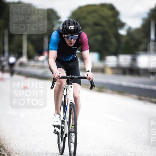 16.08.2026 - KN Förde Triathlon 2026 H.Heesch http://msf.ph/oto/9981612 16.08.2026 12:49:02 Radfahren 509 meine-sportfotos.de