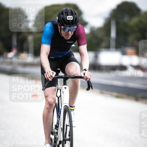 16.08.2026 - KN Förde Triathlon 2026 H.Heesch http://msf.ph/oto/9981617 16.08.2026 12:49:02 Radfahren 509 meine-sportfotos.de