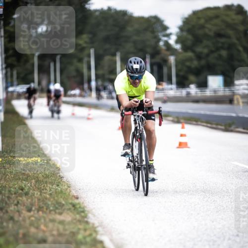 16.08.2026 - KN Förde Triathlon 2026 H.Heesch http://msf.ph/oto/9981627 16.08.2026 12:49:30 Radfahren 501, 528, 531, 542 meine-sportfotos.de