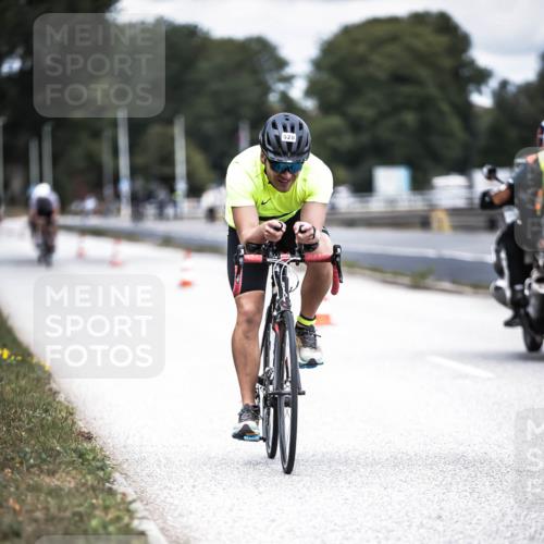 16.08.2026 - KN Förde Triathlon 2026 H.Heesch http://msf.ph/oto/9981633 16.08.2026 12:49:30 Radfahren 501, 528, 531, 542 meine-sportfotos.de