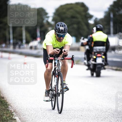 16.08.2026 - KN Förde Triathlon 2026 H.Heesch http://msf.ph/oto/9981637 16.08.2026 12:49:30 Radfahren 501, 528, 531, 542 meine-sportfotos.de