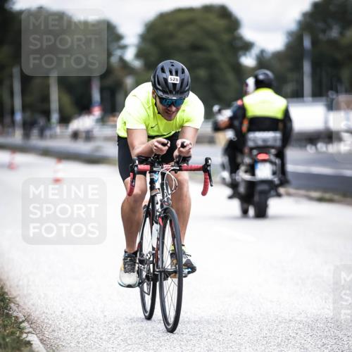 16.08.2026 - KN Förde Triathlon 2026 H.Heesch http://msf.ph/oto/9981638 16.08.2026 12:49:30 Radfahren 501, 528, 531, 542 meine-sportfotos.de