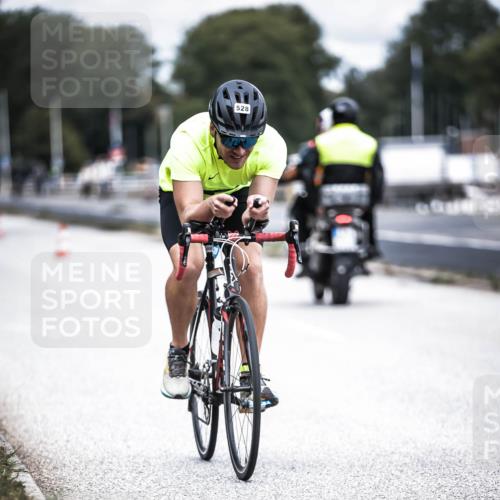 16.08.2026 - KN Förde Triathlon 2026 H.Heesch http://msf.ph/oto/9981639 16.08.2026 12:49:30 Radfahren 501, 528, 531, 542 meine-sportfotos.de