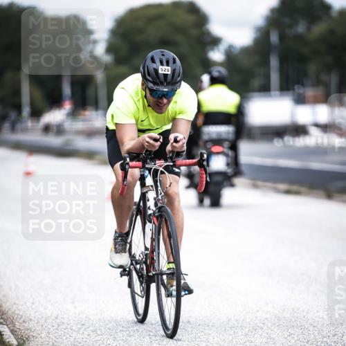 16.08.2026 - KN Förde Triathlon 2026 H.Heesch http://msf.ph/oto/9981640 16.08.2026 12:49:30 Radfahren 501, 528, 531, 542 meine-sportfotos.de