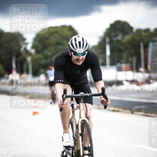 16.08.2026 - KN Förde Triathlon 2026 H.Heesch http://msf.ph/oto/9981676 16.08.2026 12:49:37 Radfahren 501, 540, 542, 543, 551 meine-sportfotos.de