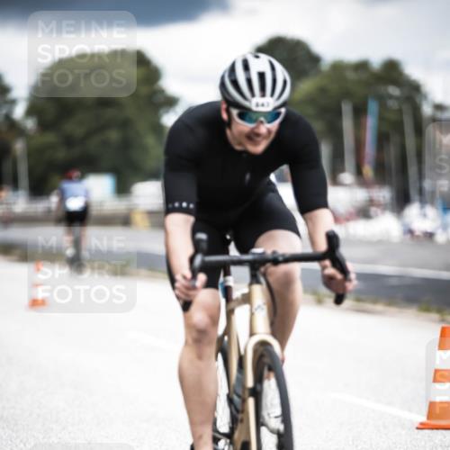 16.08.2026 - KN Förde Triathlon 2026 H.Heesch http://msf.ph/oto/9981680 16.08.2026 12:49:37 Radfahren 501, 540, 542, 543, 551 meine-sportfotos.de