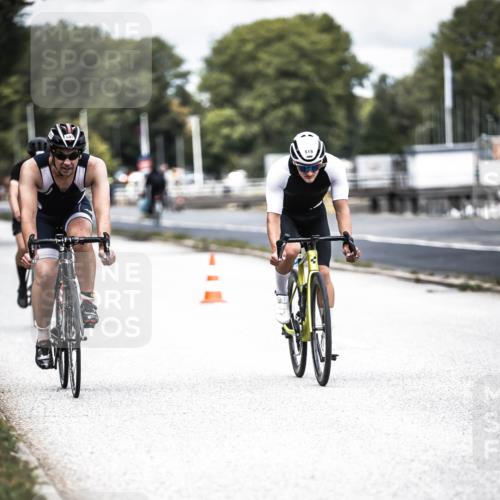 16.08.2026 - KN Förde Triathlon 2026 H.Heesch http://msf.ph/oto/9981701 16.08.2026 12:49:59 Radfahren 362, 507, 510, 519, 521, 527 meine-sportfotos.de