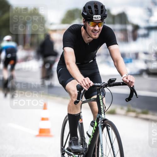 16.08.2026 - KN Förde Triathlon 2026 H.Heesch http://msf.ph/oto/9981723 16.08.2026 12:50:01 Radfahren 362, 507, 510, 519, 521, 527 meine-sportfotos.de