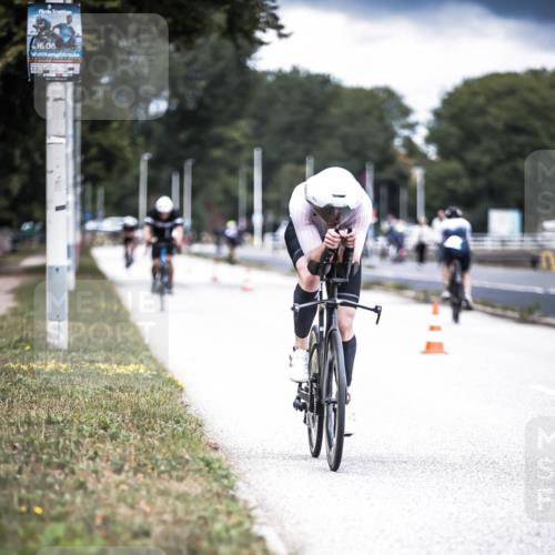 16.08.2026 - KN Förde Triathlon 2026 H.Heesch http://msf.ph/oto/9981743 16.08.2026 12:50:34 Radfahren 511, 538, 590 meine-sportfotos.de