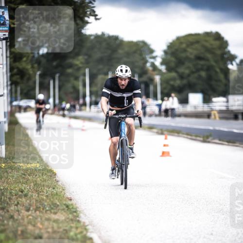 16.08.2026 - KN Förde Triathlon 2026 H.Heesch http://msf.ph/oto/9981762 16.08.2026 12:50:38 Radfahren 511, 530, 590 meine-sportfotos.de