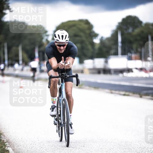 16.08.2026 - KN Förde Triathlon 2026 H.Heesch http://msf.ph/oto/9981800 16.08.2026 12:50:42 Radfahren 530, 590, 710 meine-sportfotos.de