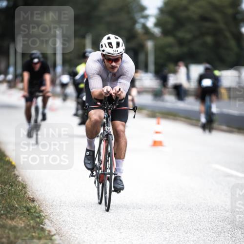 16.08.2026 - KN Förde Triathlon 2026 H.Heesch http://msf.ph/oto/9981833 16.08.2026 12:51:06 Radfahren 522, 524, 544, 547, 556, 588 meine-sportfotos.de