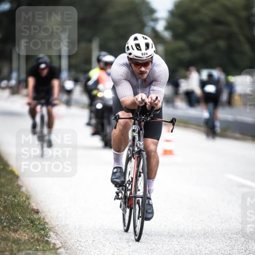 16.08.2026 - KN Förde Triathlon 2026 H.Heesch http://msf.ph/oto/9981837 16.08.2026 12:51:06 Radfahren 522, 524, 544, 547, 556, 588 meine-sportfotos.de