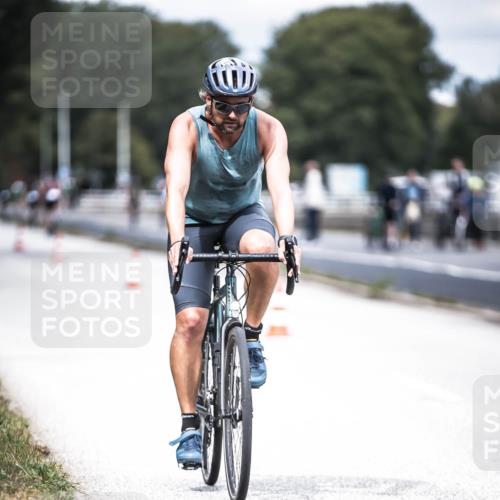 16.08.2026 - KN Förde Triathlon 2026 H.Heesch http://msf.ph/oto/9981869 16.08.2026 12:51:21 Radfahren 506 meine-sportfotos.de