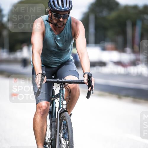 16.08.2026 - KN Förde Triathlon 2026 H.Heesch http://msf.ph/oto/9981882 16.08.2026 12:51:21 Radfahren 506 meine-sportfotos.de