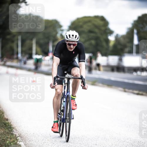 16.08.2026 - KN Förde Triathlon 2026 H.Heesch http://msf.ph/oto/9981913 16.08.2026 12:51:45 Radfahren 549, 550, 551, 574 meine-sportfotos.de