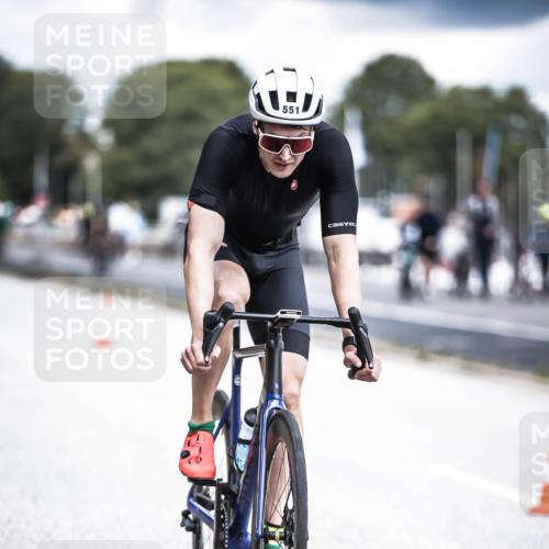 16.08.2026 - KN Förde Triathlon 2026 H.Heesch http://msf.ph/oto/9981921 16.08.2026 12:51:45 Radfahren 549, 550, 551, 574 meine-sportfotos.de