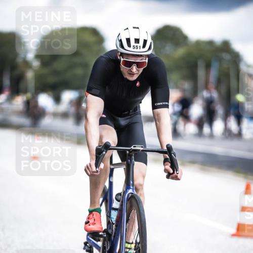 16.08.2026 - KN Förde Triathlon 2026 H.Heesch http://msf.ph/oto/9981922 16.08.2026 12:51:45 Radfahren 549, 550, 551, 574 meine-sportfotos.de