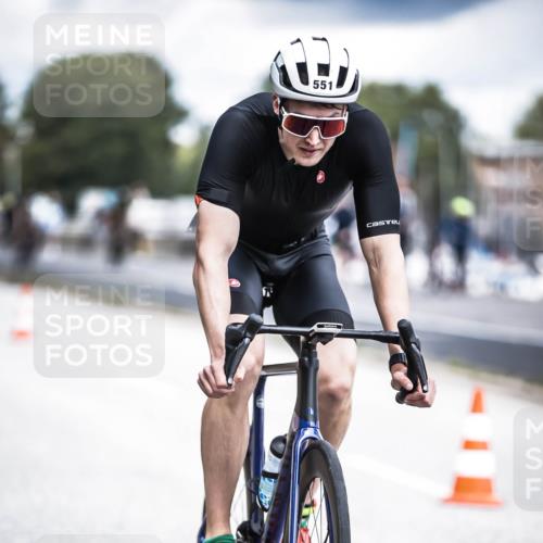 16.08.2026 - KN Förde Triathlon 2026 H.Heesch http://msf.ph/oto/9981924 16.08.2026 12:51:45 Radfahren 549, 550, 551, 574 meine-sportfotos.de