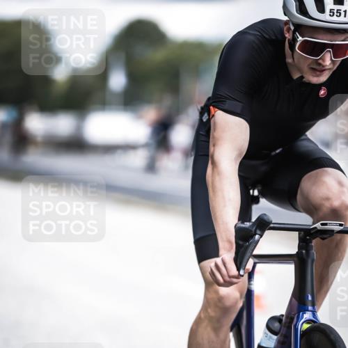 16.08.2026 - KN Förde Triathlon 2026 H.Heesch http://msf.ph/oto/9981928 16.08.2026 12:51:46 Radfahren 549, 550, 551, 557, 574 meine-sportfotos.de