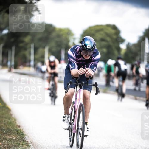 16.08.2026 - KN Förde Triathlon 2026 H.Heesch http://msf.ph/oto/9981948 16.08.2026 12:51:55 Radfahren 362, 510, 552, 703 meine-sportfotos.de