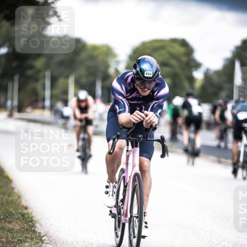16.08.2026 - KN Förde Triathlon 2026 H.Heesch http://msf.ph/oto/9981949 16.08.2026 12:51:55 Radfahren 362, 510, 552, 703 meine-sportfotos.de