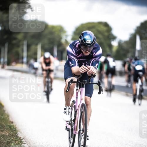 16.08.2026 - KN Förde Triathlon 2026 H.Heesch http://msf.ph/oto/9981950 16.08.2026 12:51:55 Radfahren 362, 510, 552, 703 meine-sportfotos.de