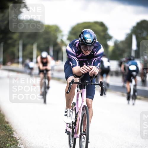 16.08.2026 - KN Förde Triathlon 2026 H.Heesch http://msf.ph/oto/9981951 16.08.2026 12:51:55 Radfahren 362, 510, 552, 703 meine-sportfotos.de